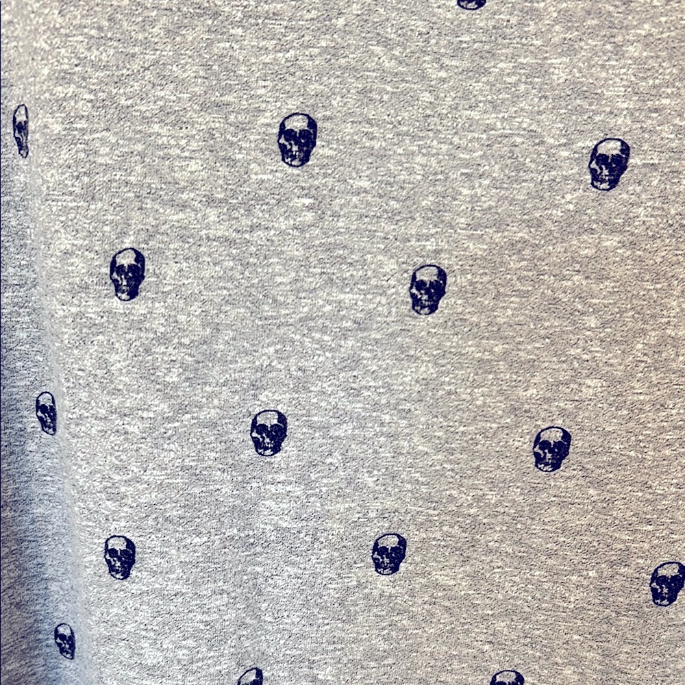 2/$20- Distressed Skull T-Shirt Small Z Supply